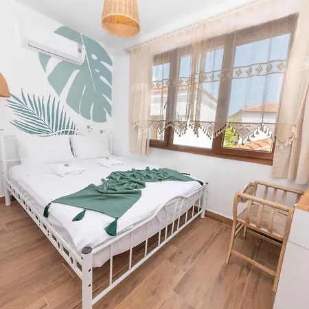 Casa Fiore Hotel *